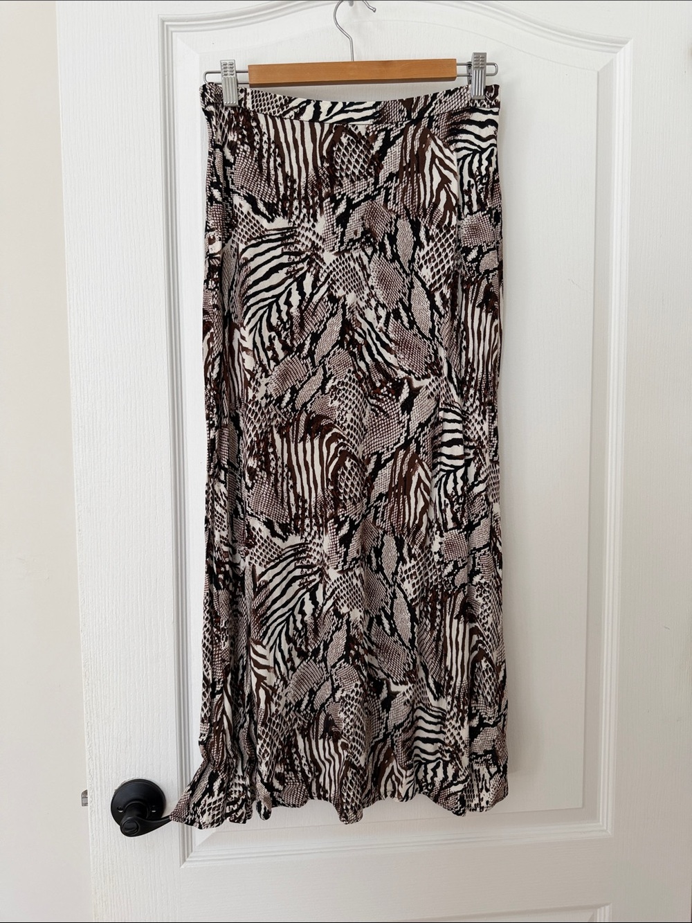 Aritzia Brown and Black Animal-Print A-Line Skirt
